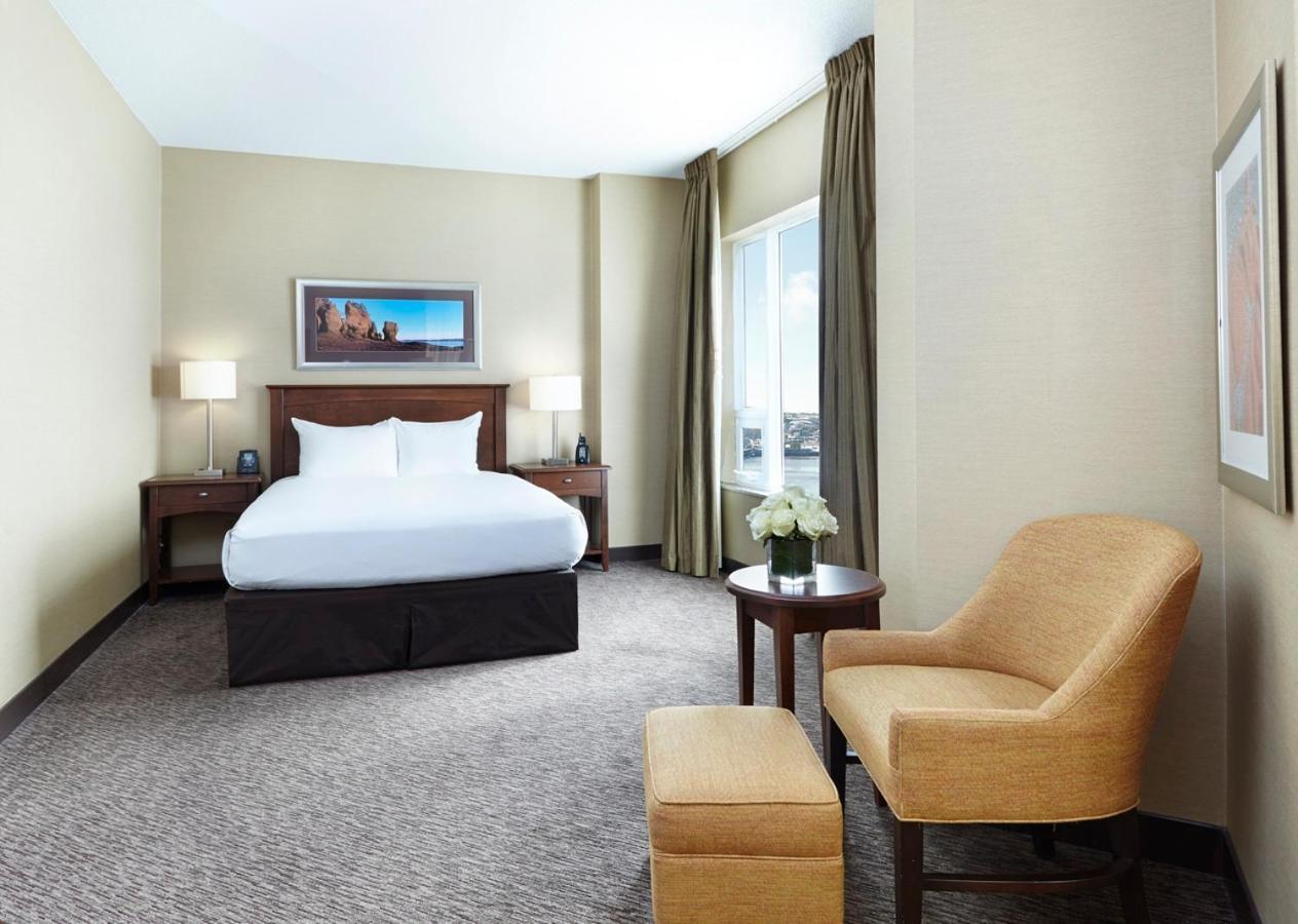 מלון Hilton סאינט ג'ון מראה חיצוני תמונה