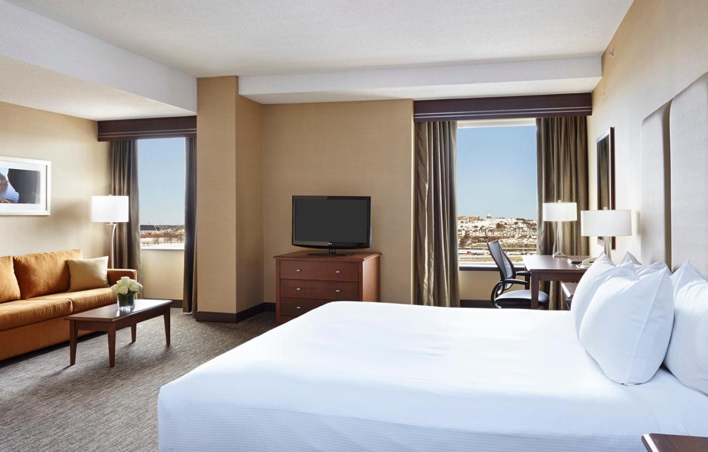 מלון Hilton סאינט ג'ון מראה חיצוני תמונה