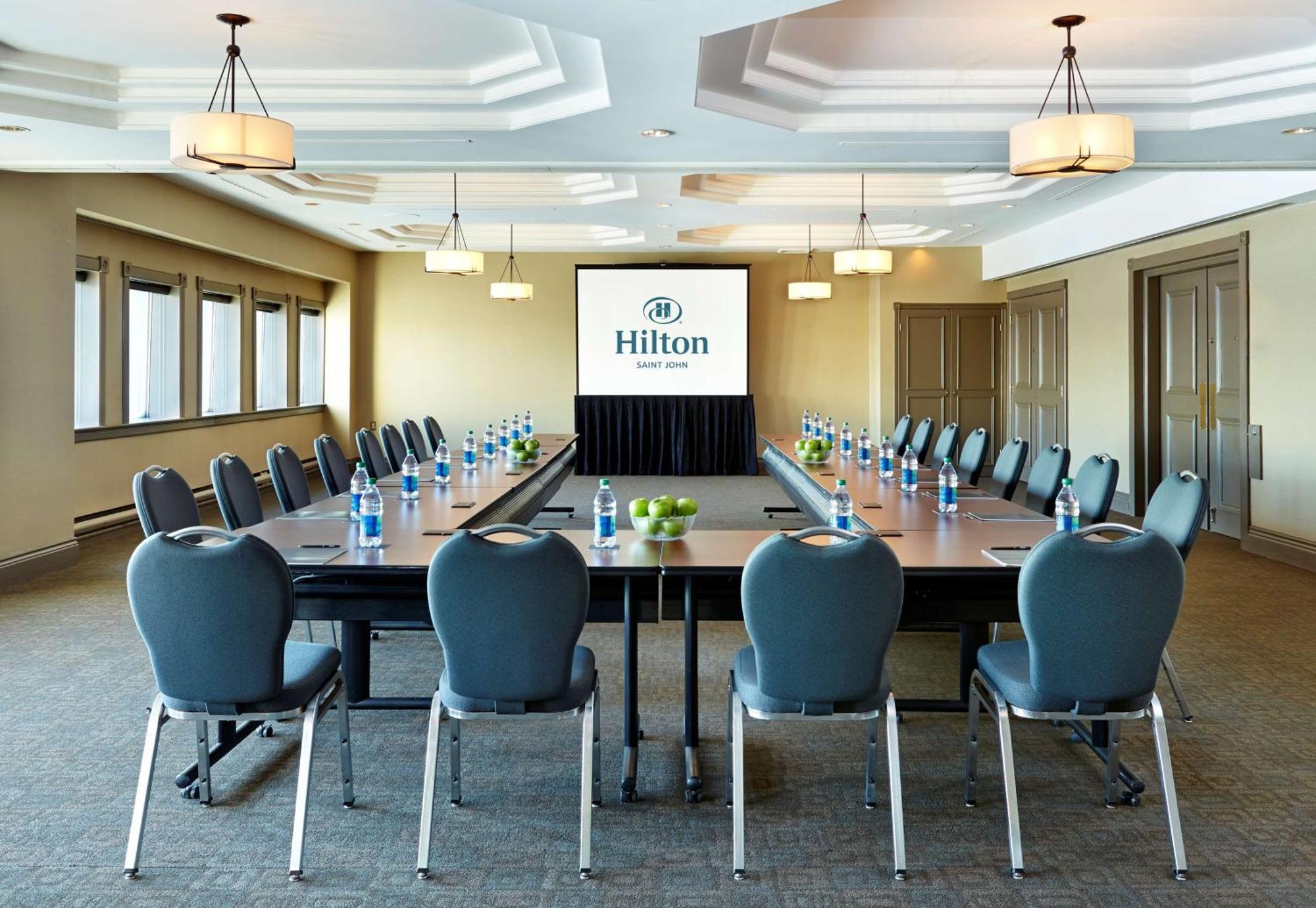 מלון Hilton סאינט ג'ון מראה חיצוני תמונה